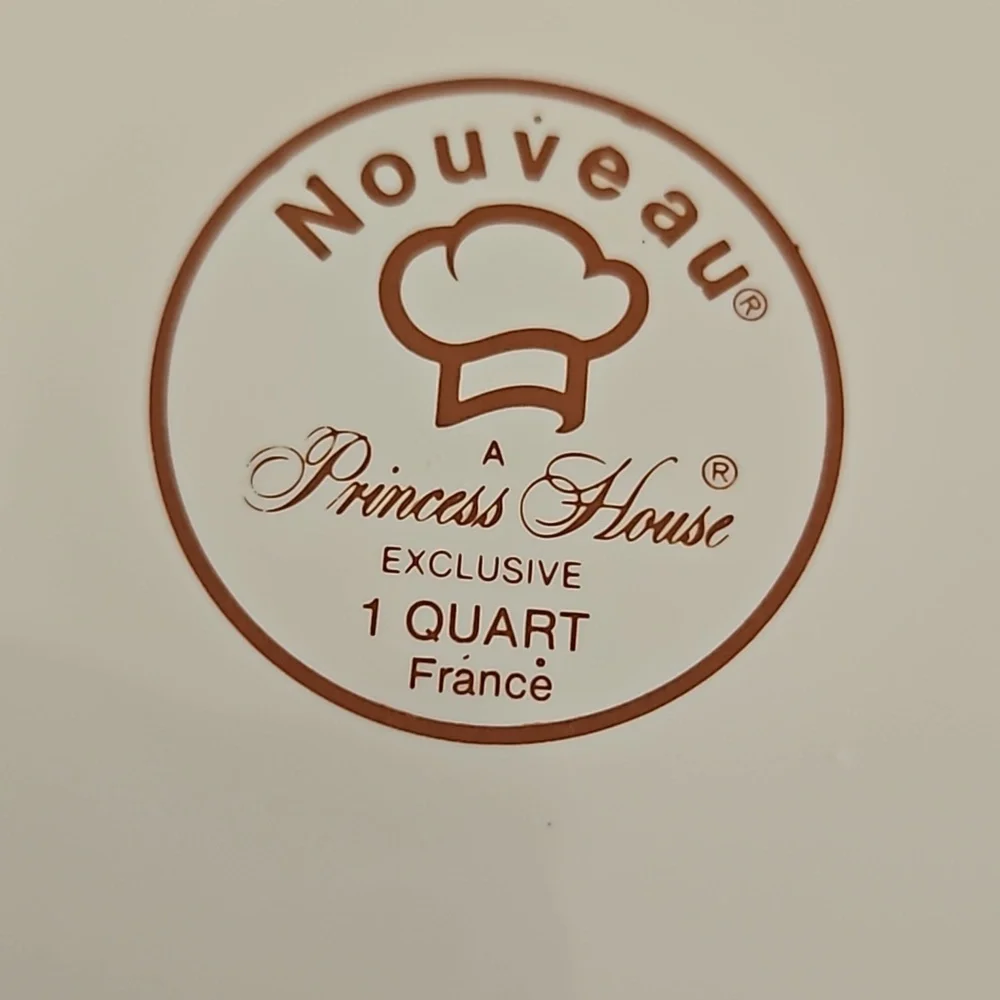 Princess House Nouveau 2 Qt & 1 Qt Saucepan & Lid